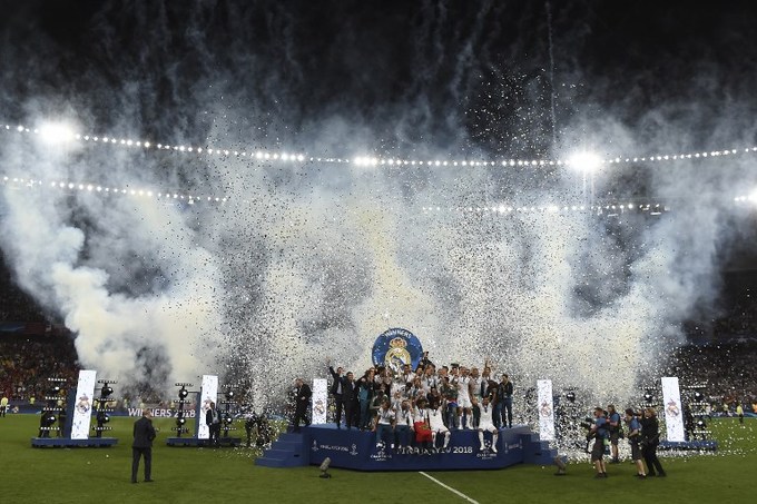 Real Madrid hân hoan trên đỉnh Champions League